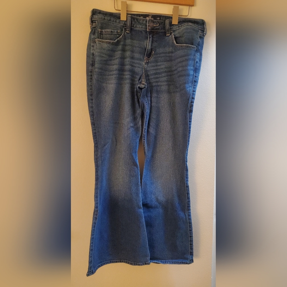 Hollister low rise flare blue jeans size 12